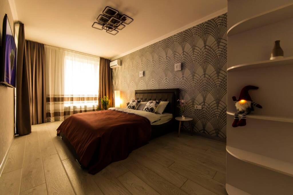 Новые Светлые Апартаменты Метро Славутич Kiew Exterior foto